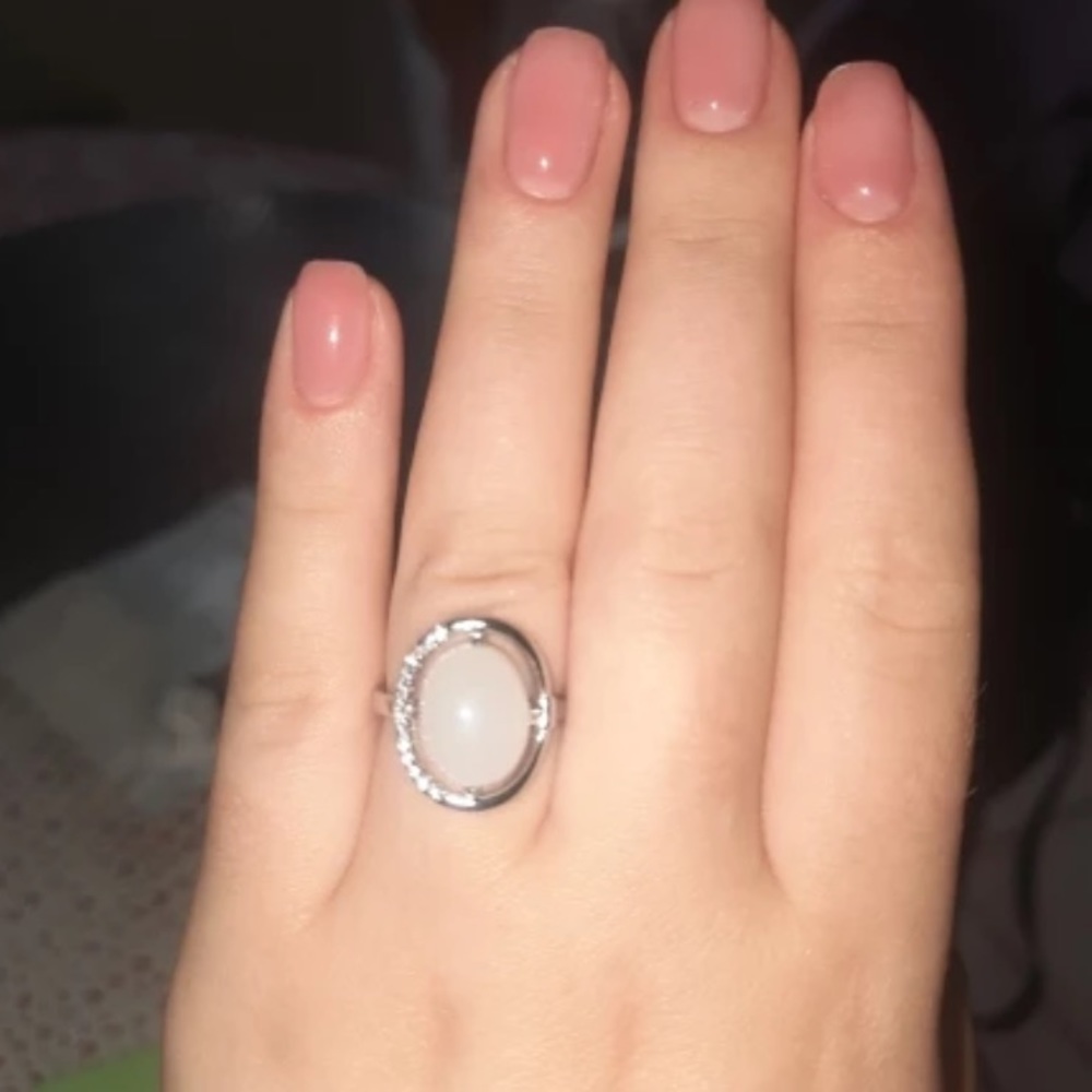 925 Sterling Silver CZ Pale Pink Cabochon Agate Ring